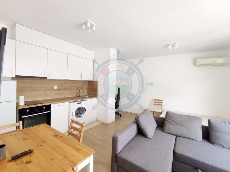 Na sprzedaż  Studio Warna , Czataldża , 90 mkw | 37367477 - obraz [2]
