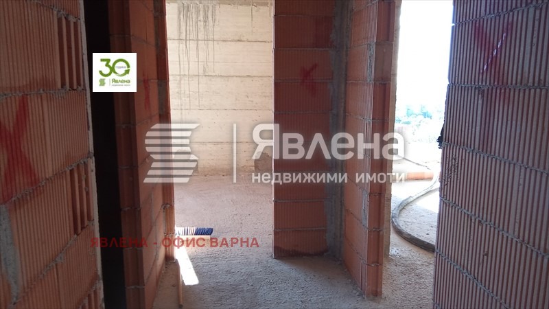 Продава 2-СТАЕН, гр. Варна, м-т Пчелина, снимка 2 - Aпартаменти - 47551774