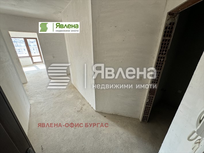 Продава 3-СТАЕН, гр. Бургас, Изгрев, снимка 12 - Aпартаменти - 47005554