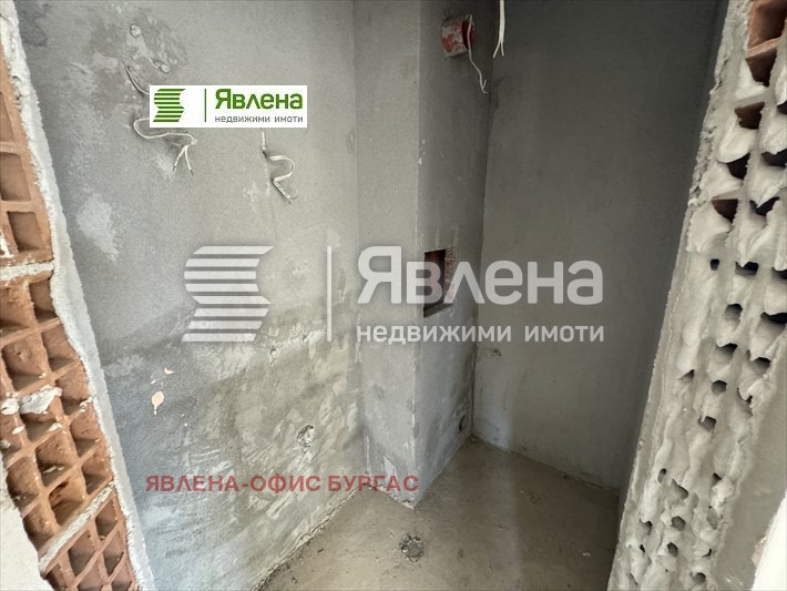 Продава 3-СТАЕН, гр. Бургас, Изгрев, снимка 8 - Aпартаменти - 47005554