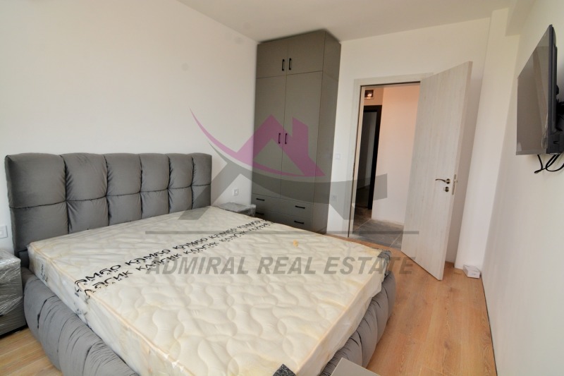 Продава  3-стаен град Варна , Възраждане 3 , 80 кв.м | 82673746 - изображение [4]
