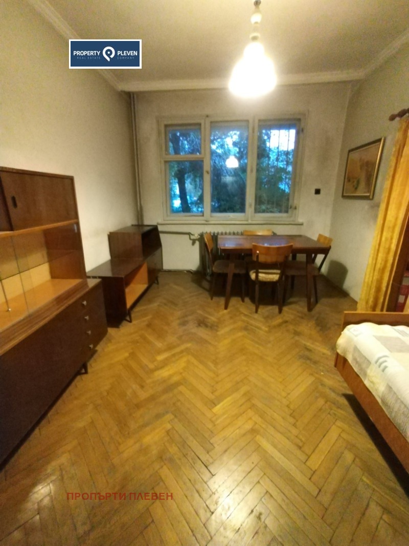 Продава МНОГОСТАЕН, гр. Плевен, Широк център, снимка 2 - Апартаменти - 52988898