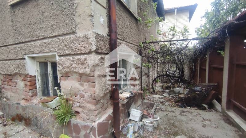 Продава КЪЩА, гр. Перник, Ралица, снимка 3 - Къщи - 54680839