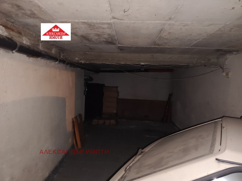 In vendita  Box auto Sofia , Belite brezi , 24 mq | 83492001 - Immagine [5]