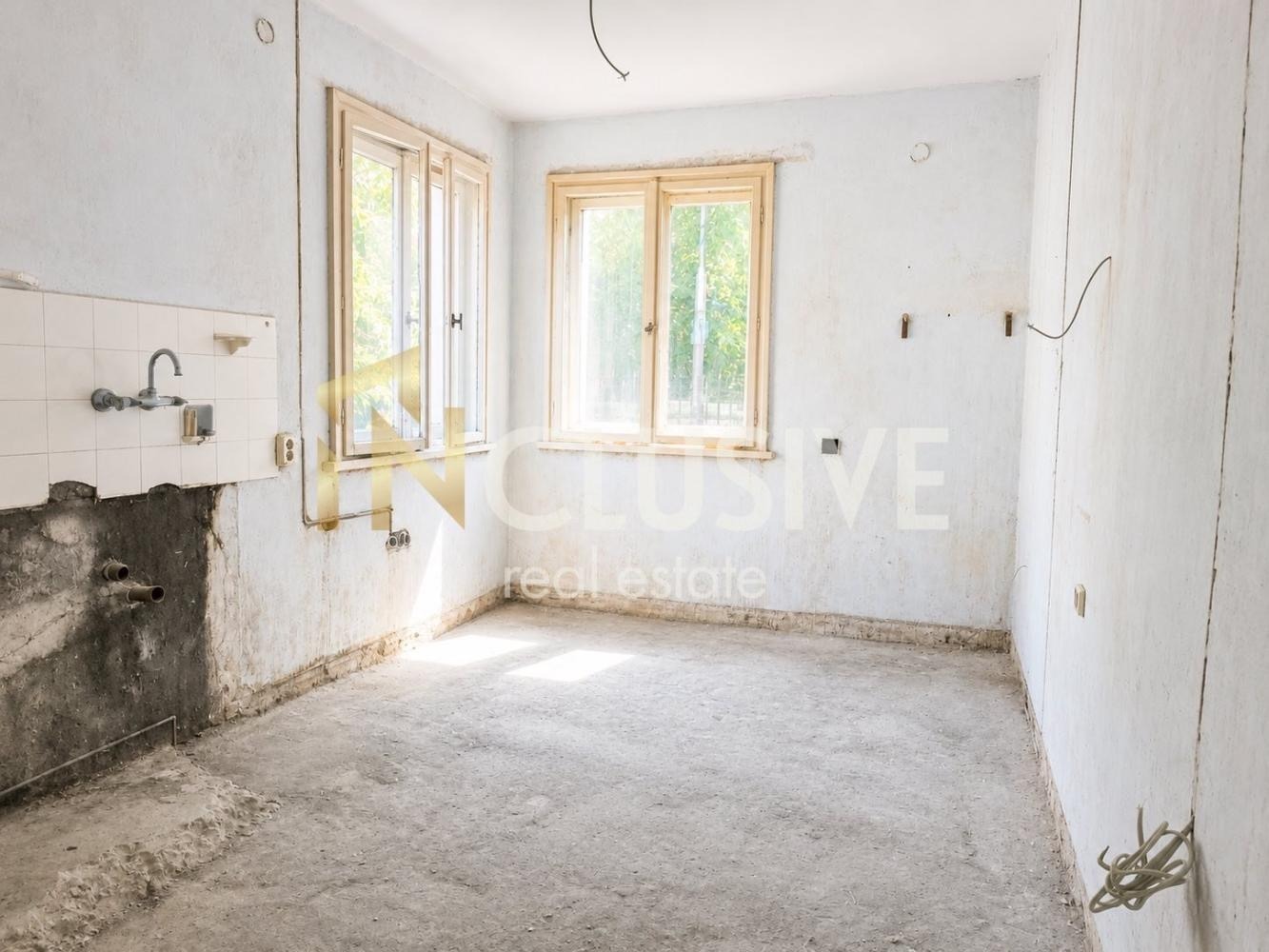 Продава 3-СТАЕН, гр. София, Сухата река, снимка 3 - Апартаменти - 55252165
