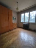 Продава МНОГОСТАЕН, гр. Плевен, Широк център, снимка 2