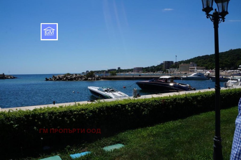 Продава 3-СТАЕН в град Варна, к.к. Слънчев ден - 134 кв.м / 310 000 € » 606 307.30 лв., ГМ ПРОПЪРТИ ООД