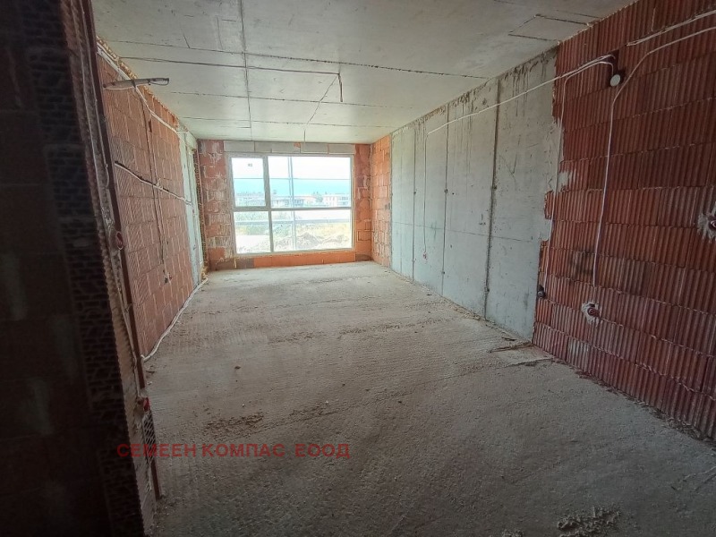 Продава  2-стаен град Пловдив , Южен , 73 кв.м | 76571171 - изображение [3]