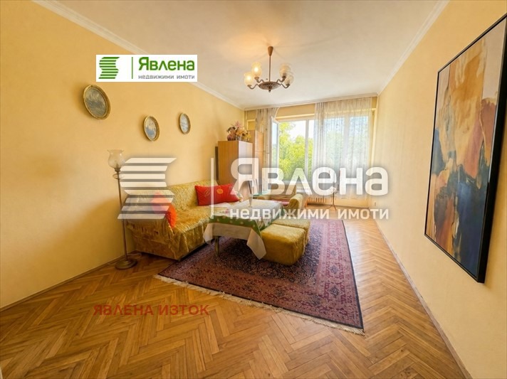Продава 2-СТАЕН, гр. София, Гоце Делчев
