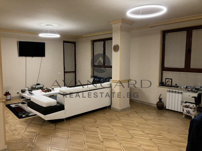 Til salgs  Maisonette Plovdiv , Tsentar , 192 kvm | 58761489