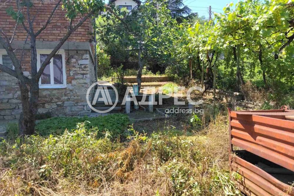 Продава КЪЩА, с. Първенец, област Пловдив, снимка 10 - Къщи - 55198878