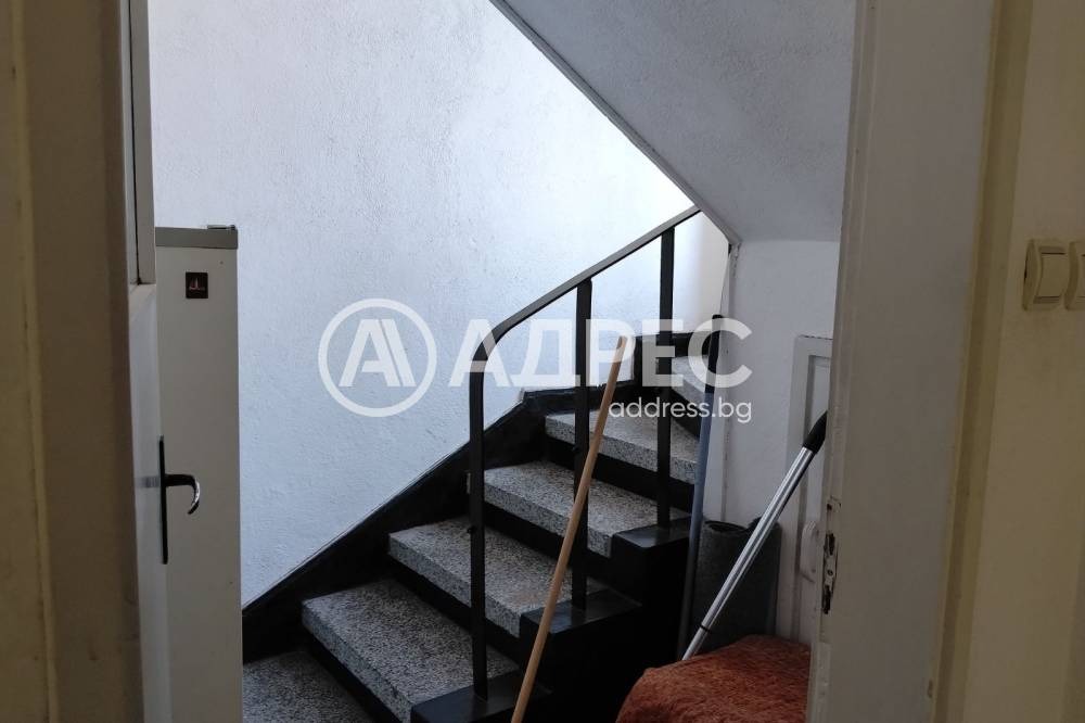 Продава КЪЩА, с. Първенец, област Пловдив, снимка 16 - Къщи - 55198878