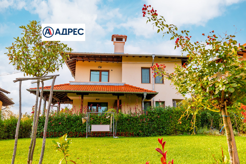 Продава КЪЩА в област Ловеч, с. Гумощник - 156 кв.м / 219 590 € » 429 480.71 лв., АДРЕС - ФРАНЧАЙЗ ПЛЕВЕН