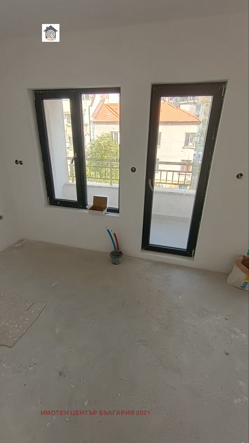 Te koop  Studio Sofia , Zona B-18 , 49 m² | 70088740 - afbeelding [5]