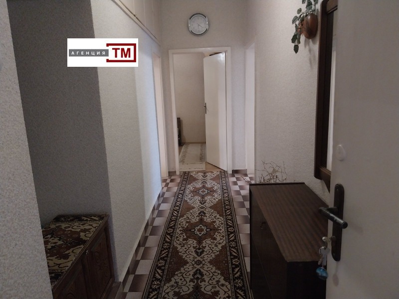 Продава 3-СТАЕН, гр. Раднево, област Стара Загора, снимка 2 - Aпартаменти - 49527009