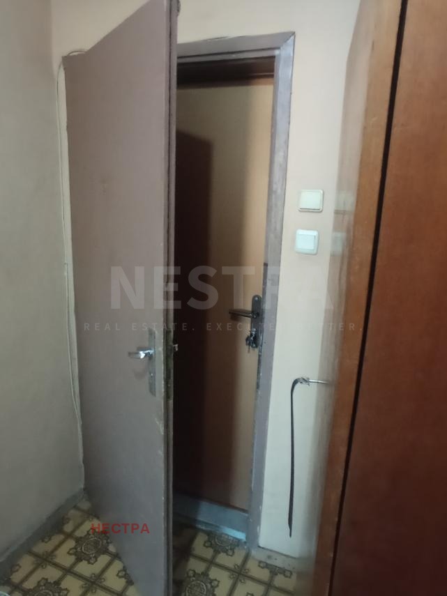 Продава 4-СТАЕН, гр. Ямбол, Граф Игнатиев, снимка 11 - Апартаменти - 56247377