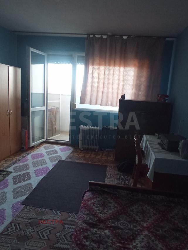 Продава 4-СТАЕН, гр. Ямбол, Граф Игнатиев, снимка 4 - Апартаменти - 56247377