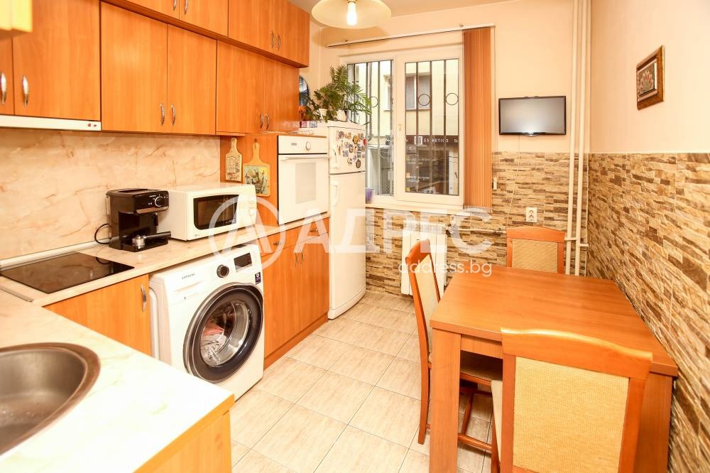 Продава 3-СТАЕН, гр. София, Център, снимка 11 - Апартаменти - 53810201