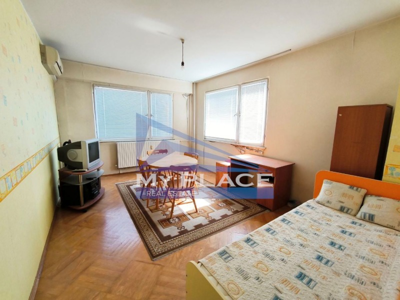 Продава 2-СТАЕН в град Шумен, Тракия - 58 кв.м / 88 000 € » 172 113.04 лв., МАЙ ПЛЕЙС