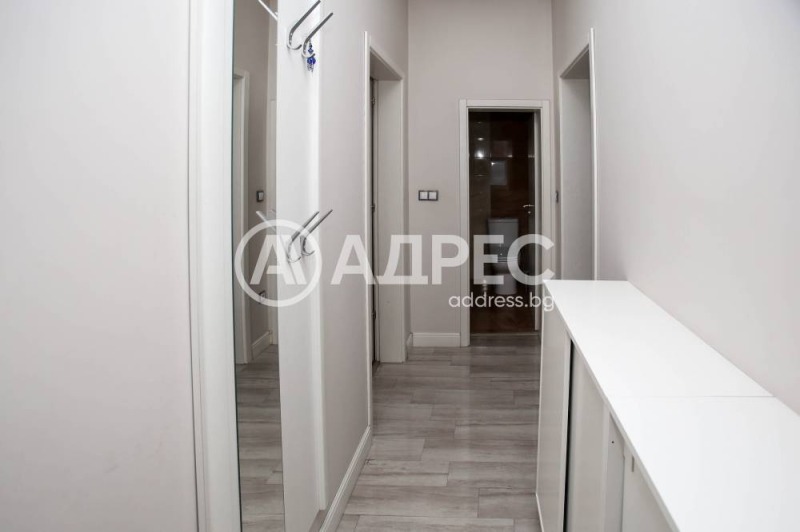 Продава 2-СТАЕН, гр. София, Оборище, снимка 9 - Aпартаменти - 46962205