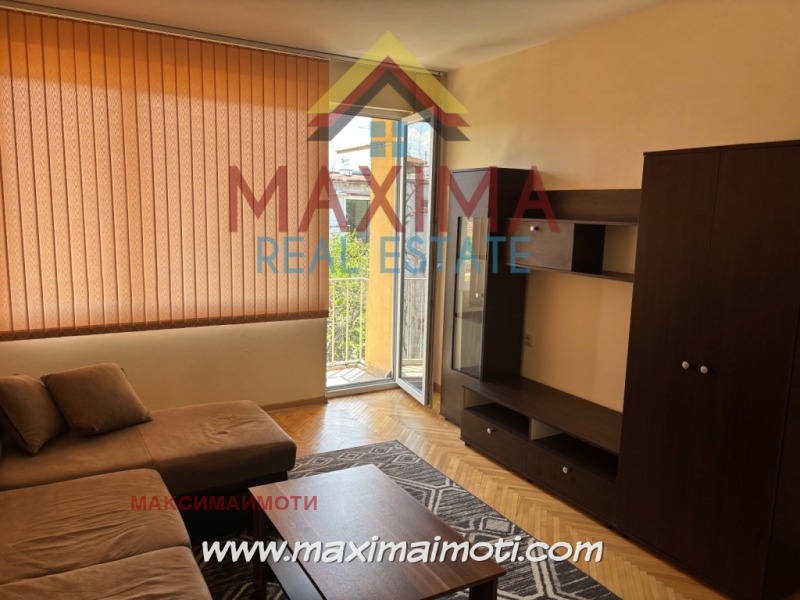 Продава  2-стаен град Пловдив , Център , 65 кв.м | 57488408