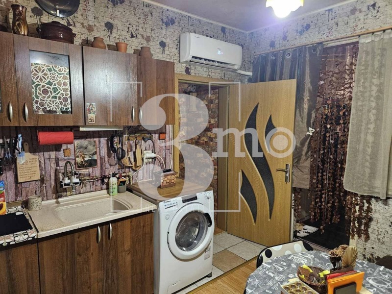 De vânzare  2 dormitoare Sofia , Botuneț 2 , 98 mp | 22293123 - imagine [2]