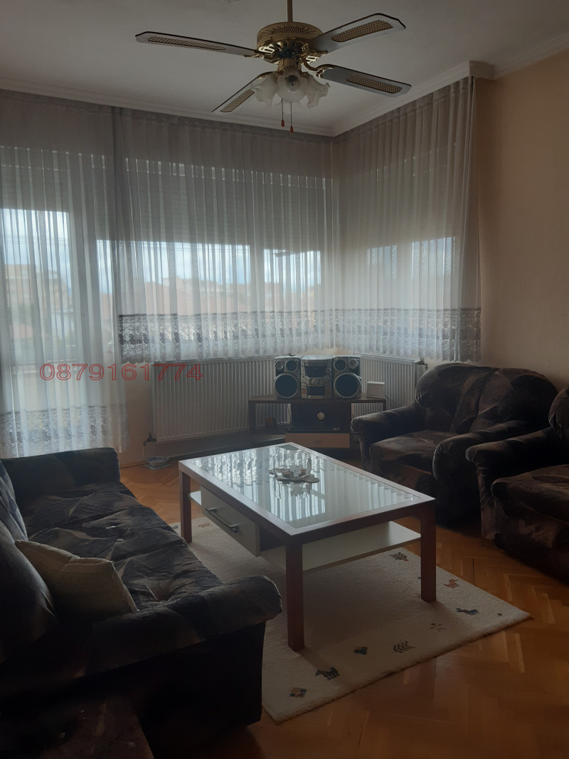 Продава 4-СТАЕН, гр. Казанлък, област Стара Загора, снимка 4 - Апартаменти - 52785043