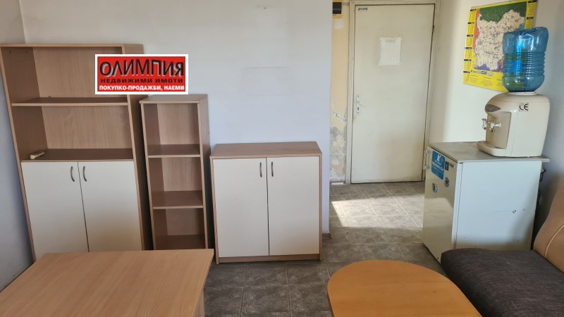 Продава АТЕЛИЕ, ТАВАН, гр. Плевен, Широк център, снимка 2 - Апартаменти - 53295411