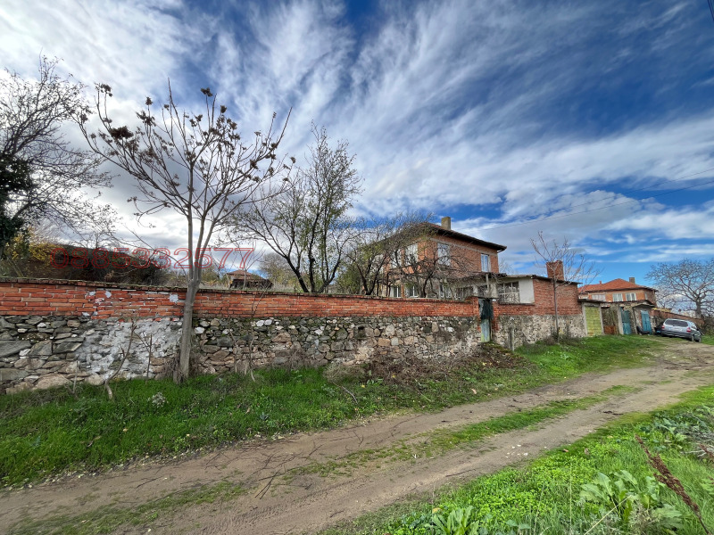 Продава КЪЩА, с. Овчарово, област Хасково, снимка 2 - Къщи - 52780871