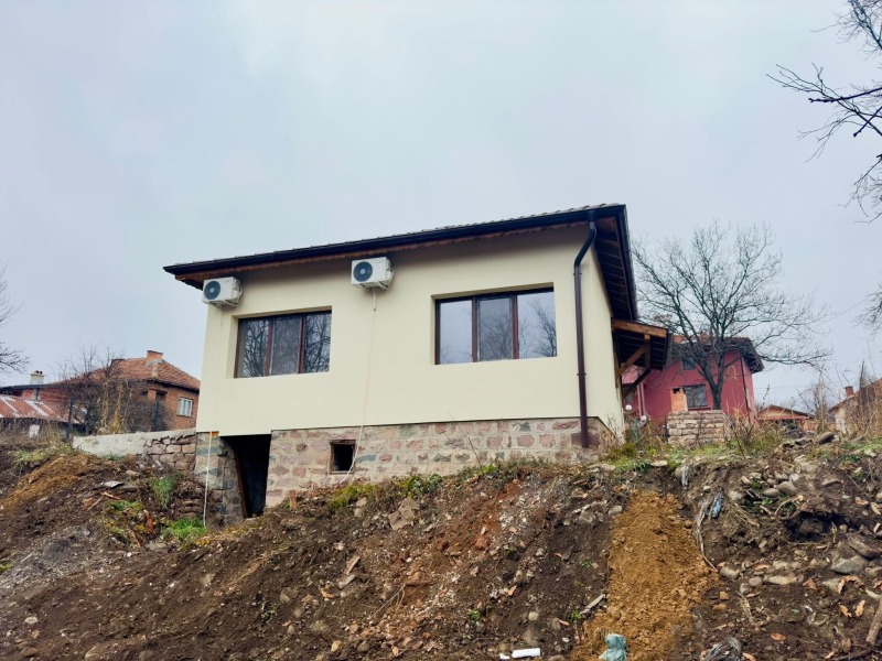 Продава КЪЩА в област Монтана, гр. Вършец - 59 кв.м / 109 927.75 € » 215 000 лв., ИМОТИ МОНТИ