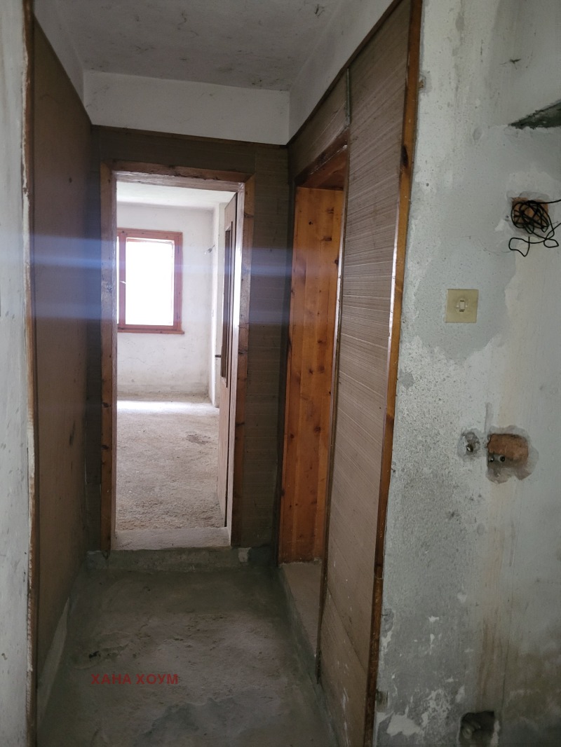 Продава 1-СТАЕН, гр. Троян, област Ловеч, снимка 11 - Апартаменти - 52525351