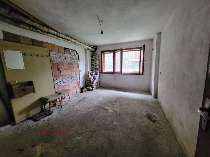 Продава 1-СТАЕН, гр. Троян, област Ловеч, снимка 6 - Апартаменти - 52525351