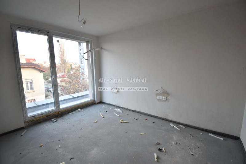 Na prodej  1 ložnice Sofia , Centar , 70 m2 | 59809709 - obraz [4]