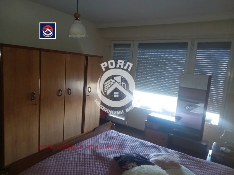 Продава  2-стаен град Пловдив , Въстанически , 65 кв.м | 72914026 - изображение [9]