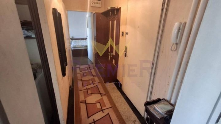 For Sale  1 bedroom Burgas , Slaveykov , 60 sq.m | 94826016