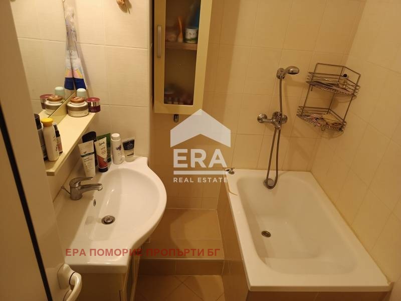 Продава 3-СТАЕН, гр. Поморие, област Бургас, снимка 12 - Апартаменти - 53522100