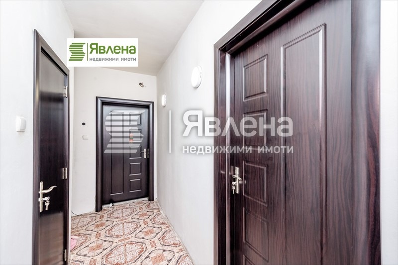 Продава ЕТАЖ ОТ КЪЩА, гр. София, област София-град, снимка 2 - Етаж от къща - 52879027