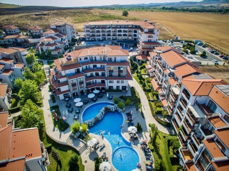 Продава  Къща област Бургас , гр. Ахелой , 180 кв.м | 92438590 - изображение [16]