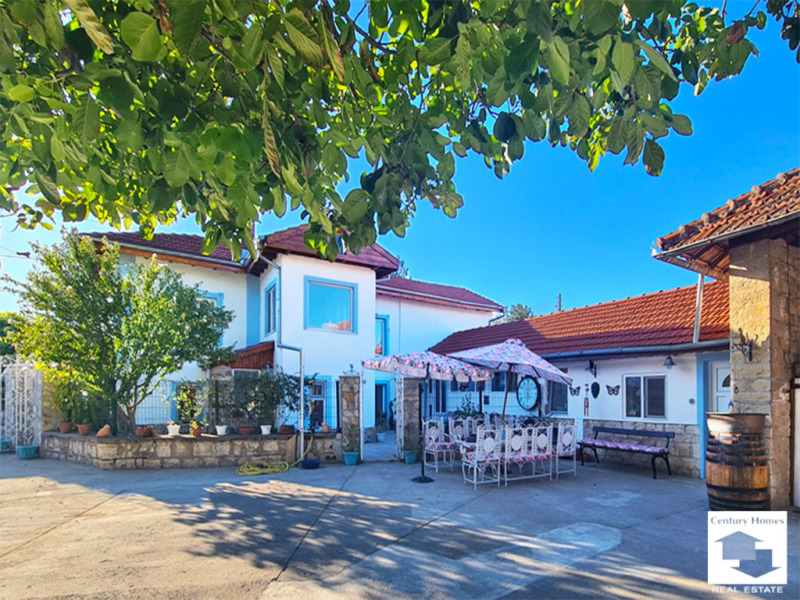Продава  Къща област Велико Търново , с. Куцина , 130 кв.м | 40648266