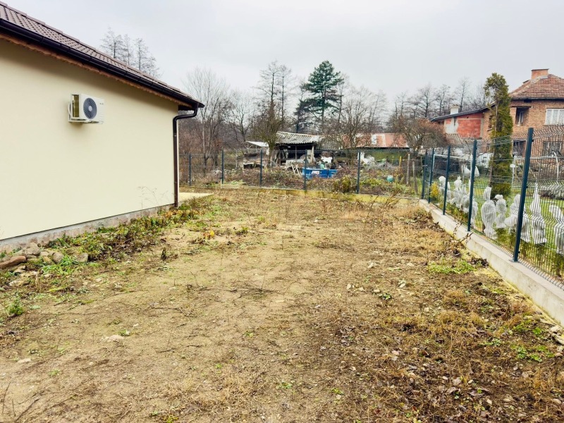 Продава КЪЩА, гр. Вършец, област Монтана, снимка 7 - Къщи - 52882121