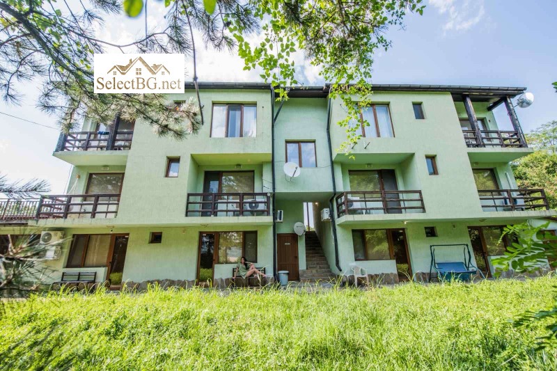 Продава ХОТЕЛ в област Велико Търново, с. Леденик - 770 кв.м / 1 000 000 € » 1 955 830.00 лв., СЕЛЕКТ БГ
