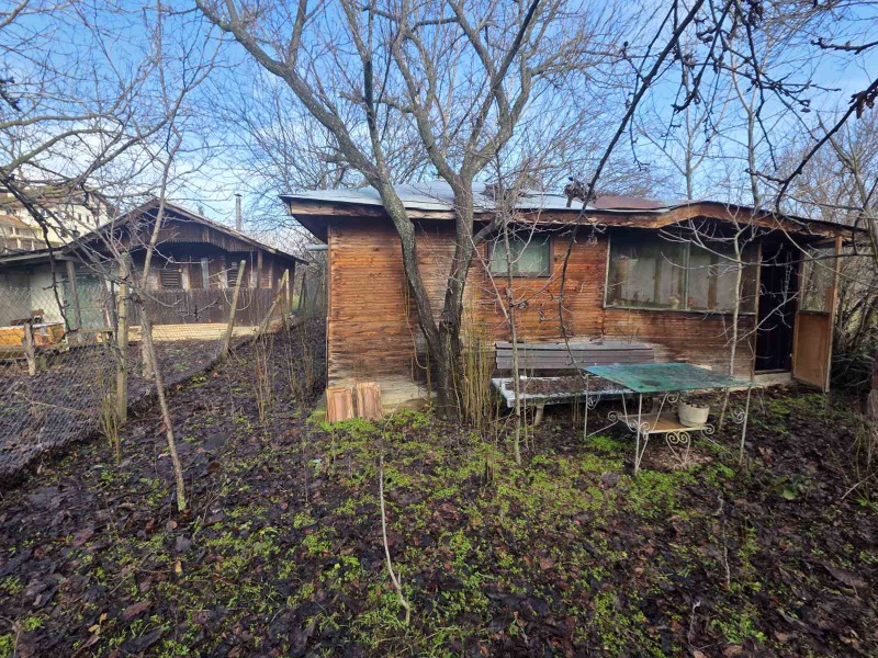 Продава ПАРЦЕЛ в област Видин, с. Градец - 595 кв.м / 10 800 € » 21 122.96 лв., АДРЕС