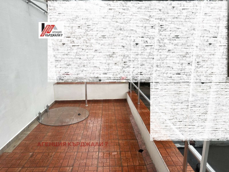 Продава 2-СТАЕН, гр. Кърджали, Център, снимка 5 - Апартаменти - 52770548