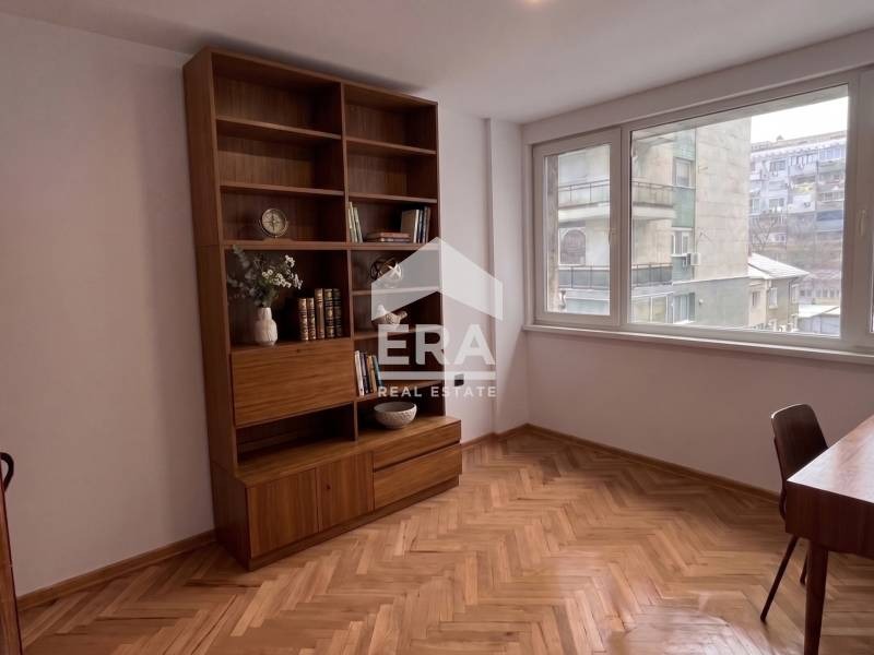 Продава 3-СТАЕН, гр. Русе, Централен южен район, снимка 5 - Апартаменти - 54287473