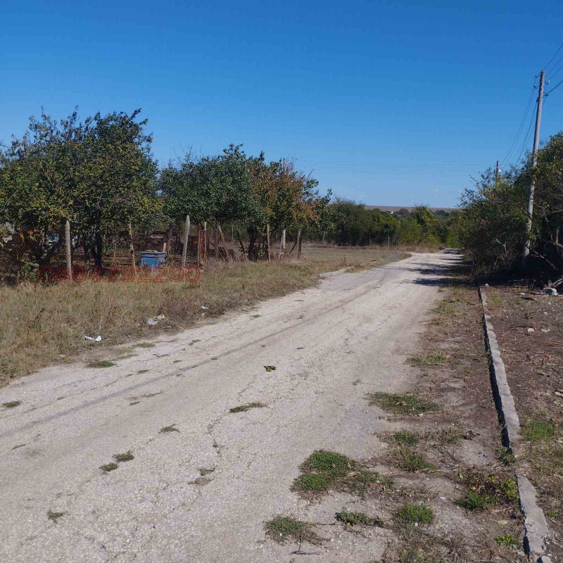 Продава ПАРЦЕЛ, с. Левски, област Варна