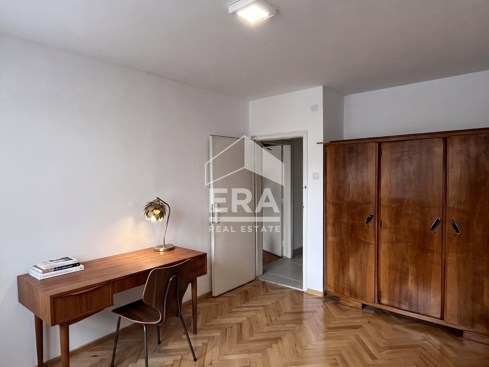 Продава 3-СТАЕН, гр. Русе, Централен южен район, снимка 4 - Апартаменти - 54287473