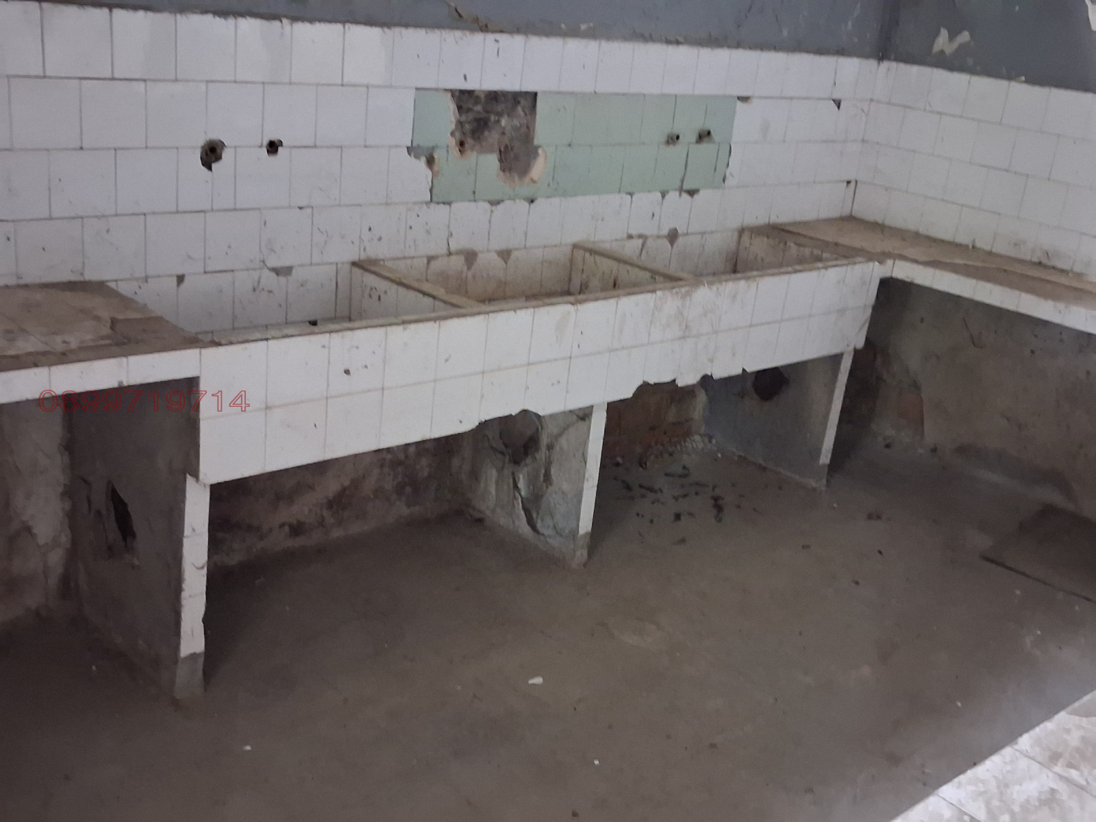 Продава ЗАВЕДЕНИЕ, с. Осенец, област Разград, снимка 8 - Заведения - 54911054