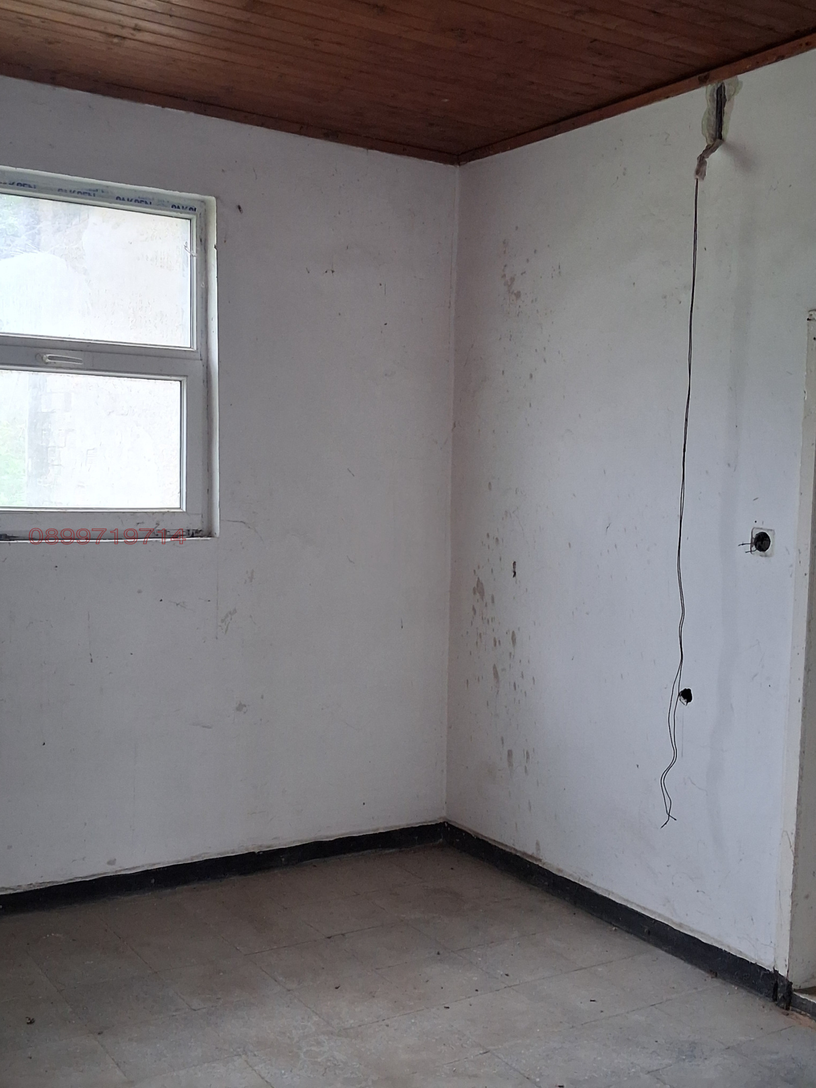 Продава ЗАВЕДЕНИЕ, с. Осенец, област Разград, снимка 7 - Заведения - 54911054