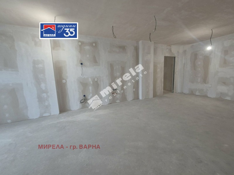 Продава 3-СТАЕН в град Варна, м-т Ален мак - 220 кв.м / 286 000 € » 559 367.38 лв., МИРЕЛА - гр. ВАРНА