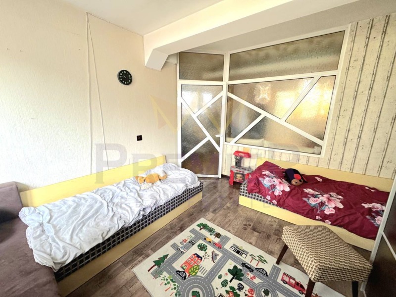 De vânzare  2 dormitoare Sofia , Borovo , 120 mp | 99079571 - imagine [6]